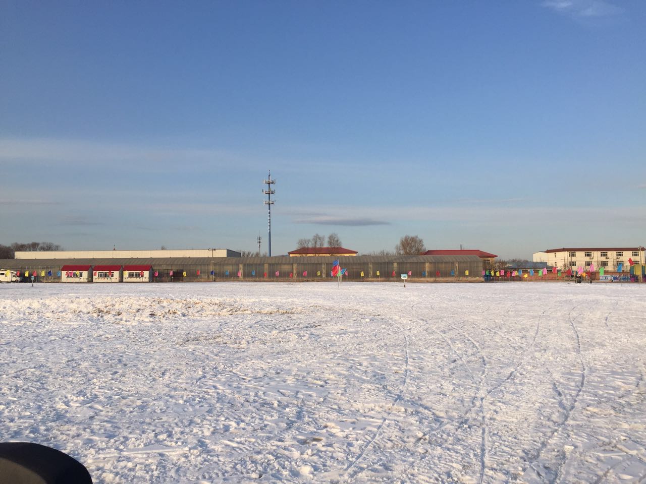 北京朝陽店冰雪樂園成功開幕，河北迪特加油助威